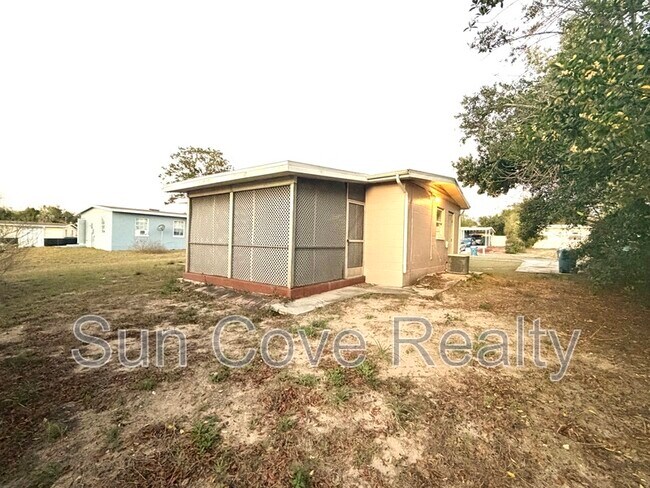 Building Photo - 1233 Newhope Rd