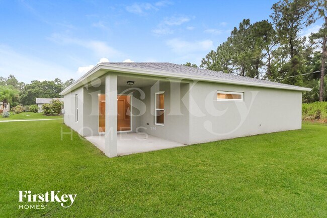 Building Photo - 873 SW Saltonstall Terrace