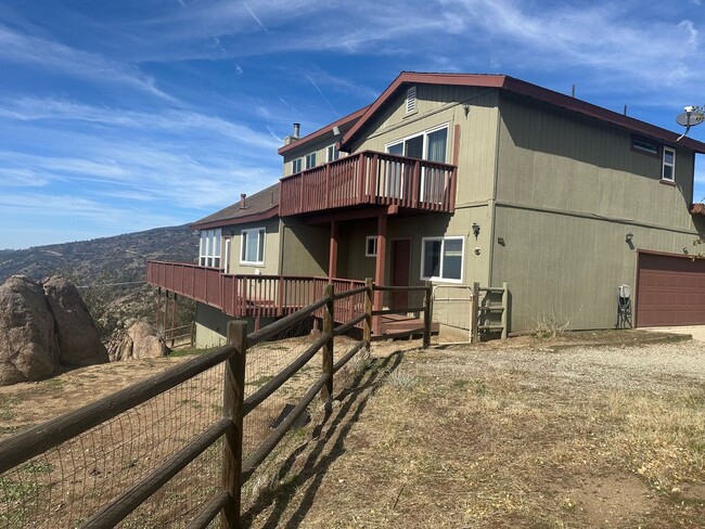 Primary Photo - Bear Valley 4 bdrm breathtaking views!