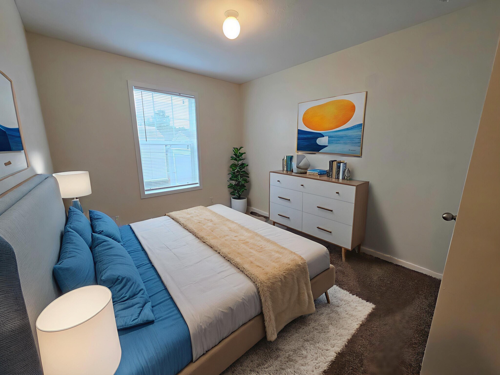 Building Photo - 3681 Hawthorne St