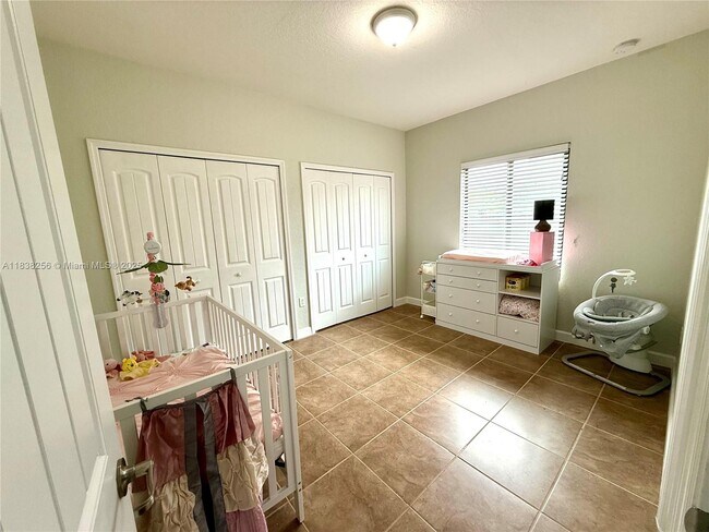 Building Photo - 13232 SW 274th Terrace