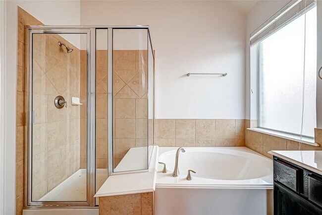 Building Photo - 24602 Forest Canopy Dr