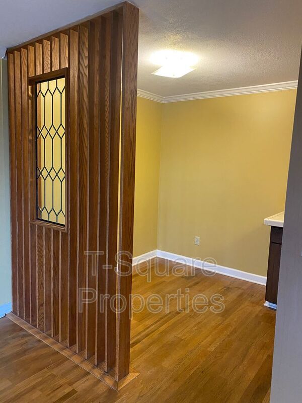 Building Photo - 11208 NE 68th St