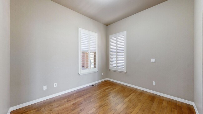 Building Photo - Great Home in Loveland