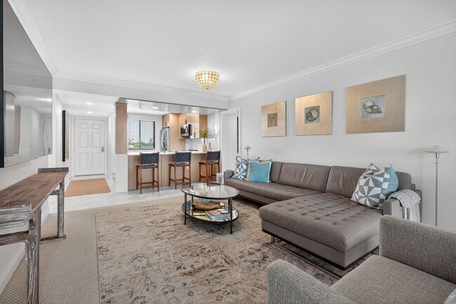 Building Photo - 501 S Seas Dr
