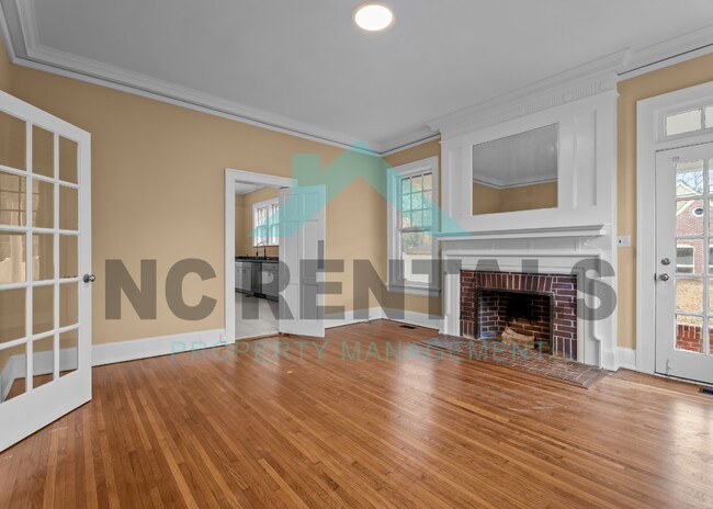 Building Photo - 521 Park Pl