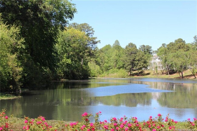 Building Photo - 264 Waterdown Dr