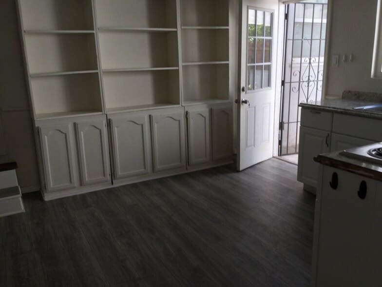 Building Photo - 20957 Community St