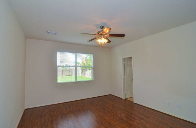 Building Photo - 5111 Peabody Hill Ln