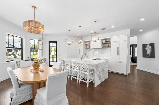 Building Photo - 14289 Equestrian Way