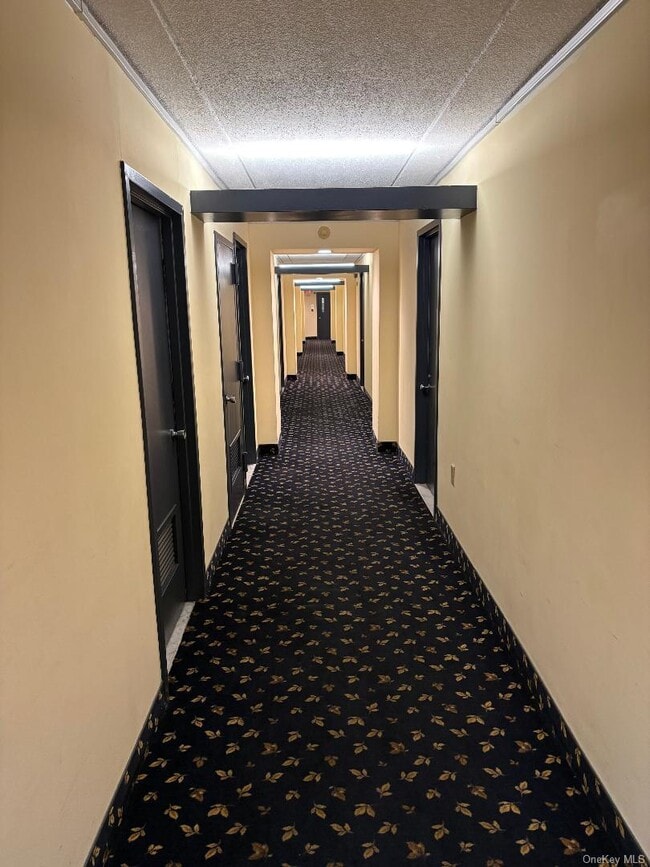 Building Photo - 750 W Broadway