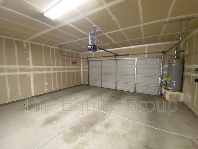 Building Photo - 3212 N Noyes Ct