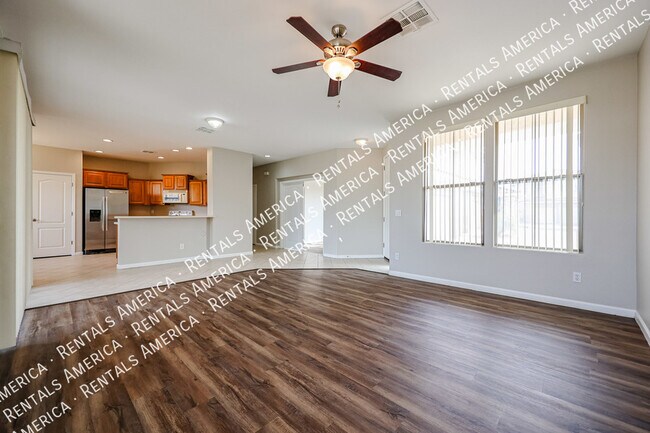 Building Photo - 2218 N 135th Dr