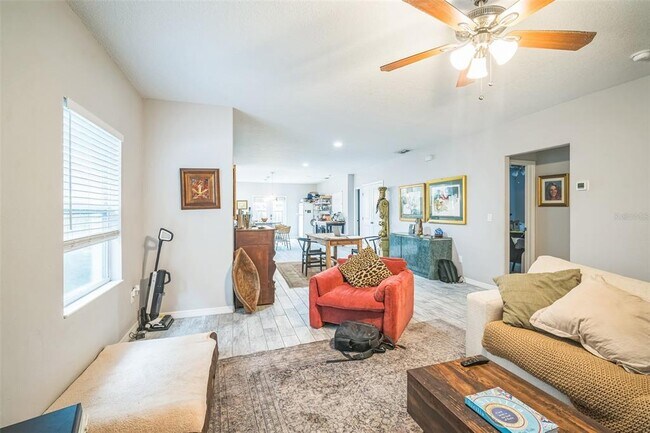 Building Photo - 3610 N Tampa St