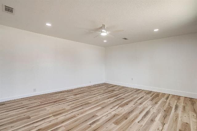 Building Photo - 521 Mesquite Ave N