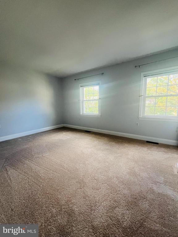 Building Photo - 755 Azalea Dr