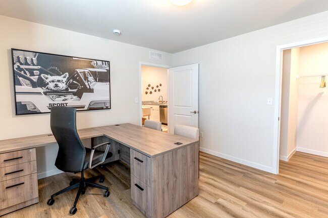 Building Photo - 147 Spartan Circle
