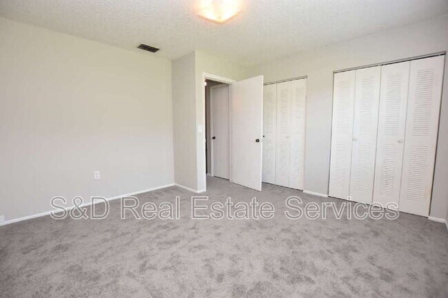 Building Photo - 1440 Ridge Lake Ct