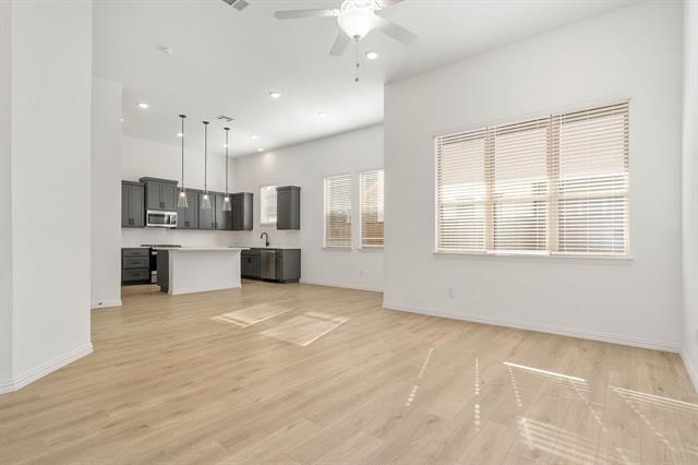 Building Photo - 7516 Jones Dr