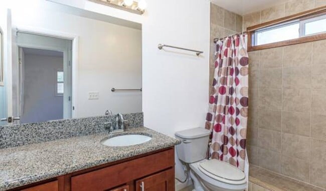 Building Photo - $2,700 / 3br - 900ft2 - Beautifully Maintained 3BR/2BA/2PKG Duplex in Mililani (Mililani)