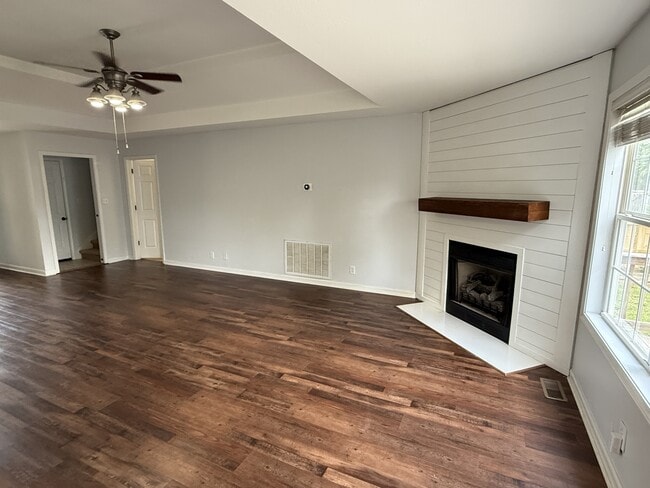 Building Photo - 3685 S Jot Dr