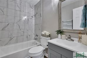 Building Photo - 60 Quail Forest Dr