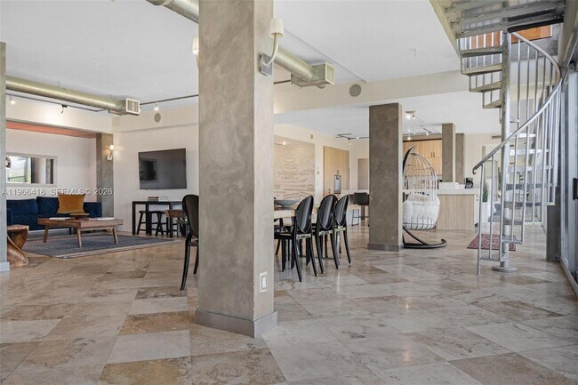 Building Photo - 5781 Biscayne Blvd