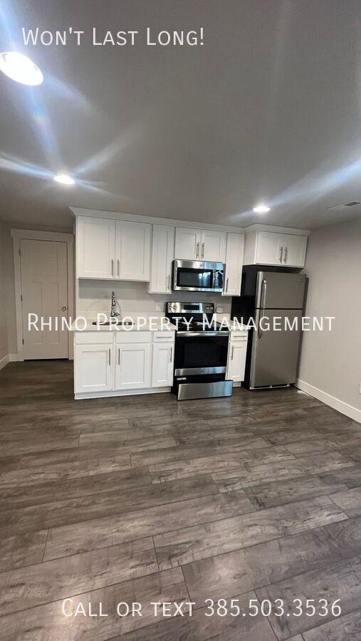 Building Photo - 42 S Serrata Ln