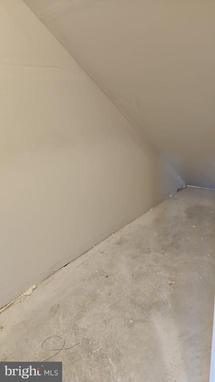 Building Photo - 36 Elliot Ln