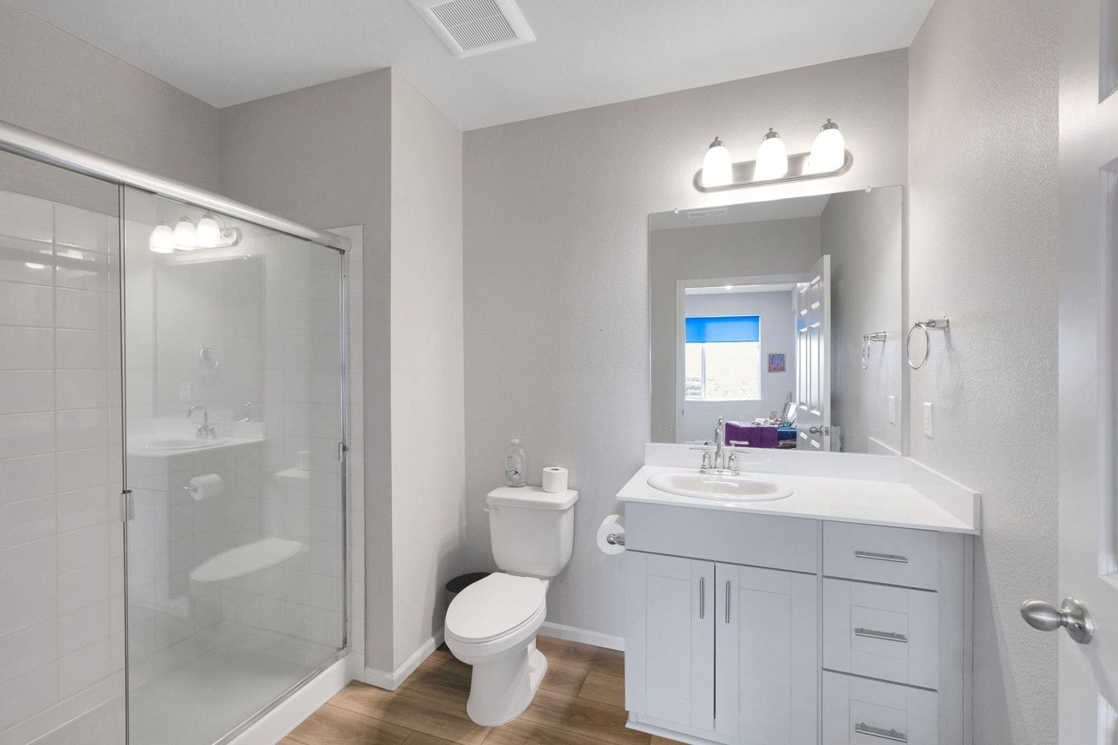 Building Photo - 16582 Shoshone Pl