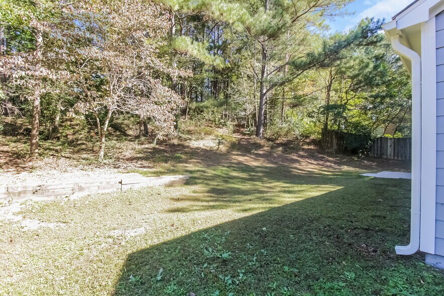 Building Photo - 2735 Country Creek Way NW