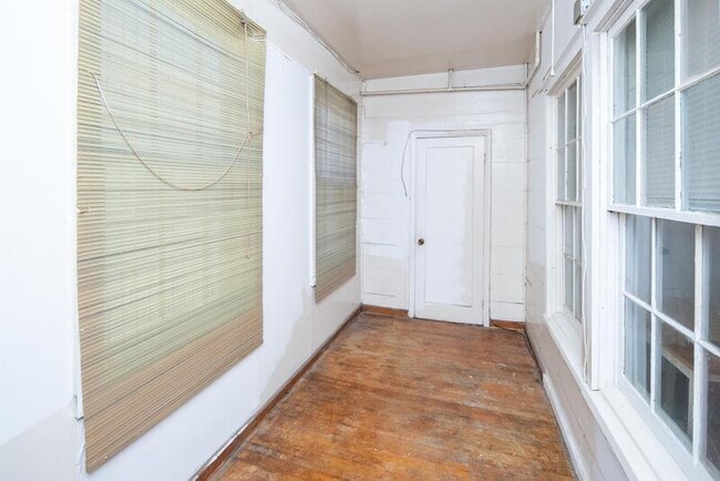 Building Photo - 53 Main St