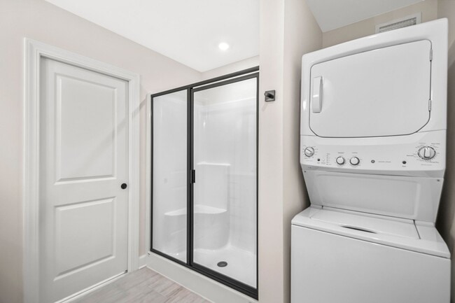 Building Photo - Live on Parker Townhome - Rockwater Village
