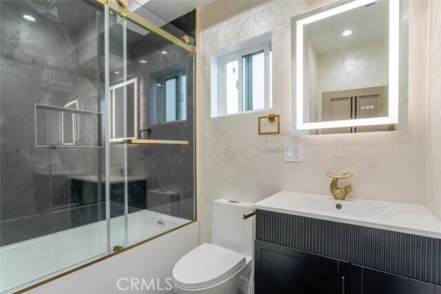 Building Photo - 11120 Emelita St