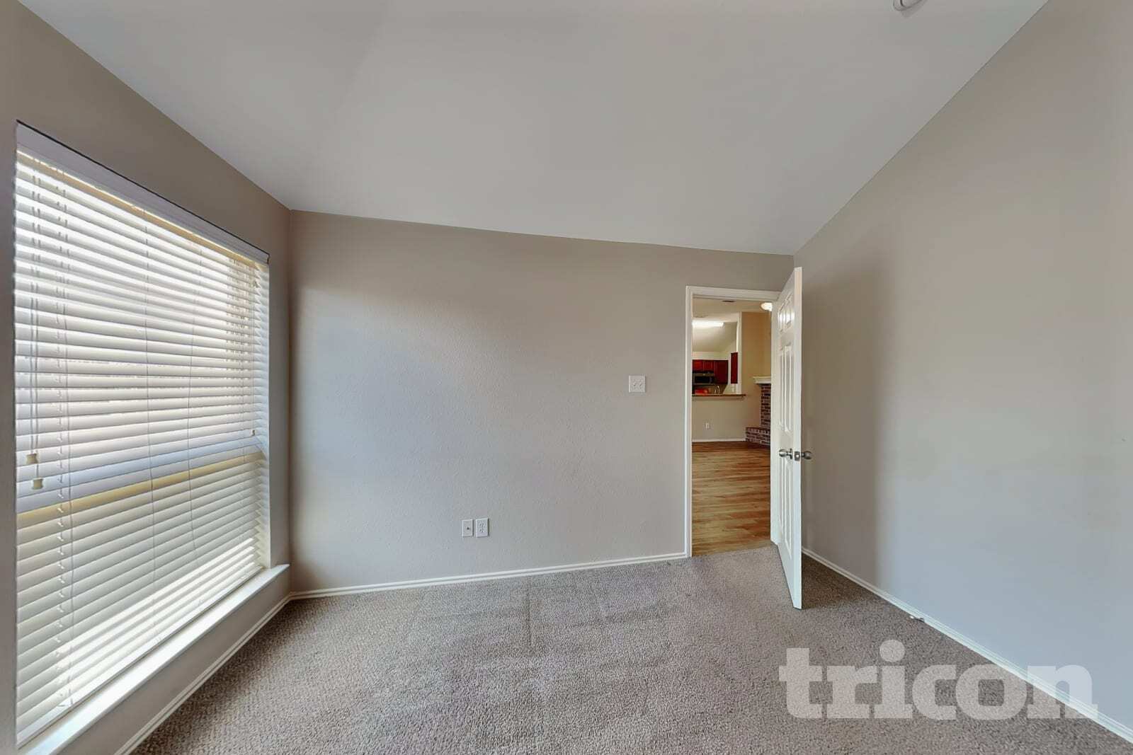 Building Photo - 4200 Agate Dr