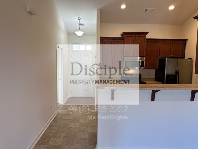 Building Photo - 20 Wesleyan Dr