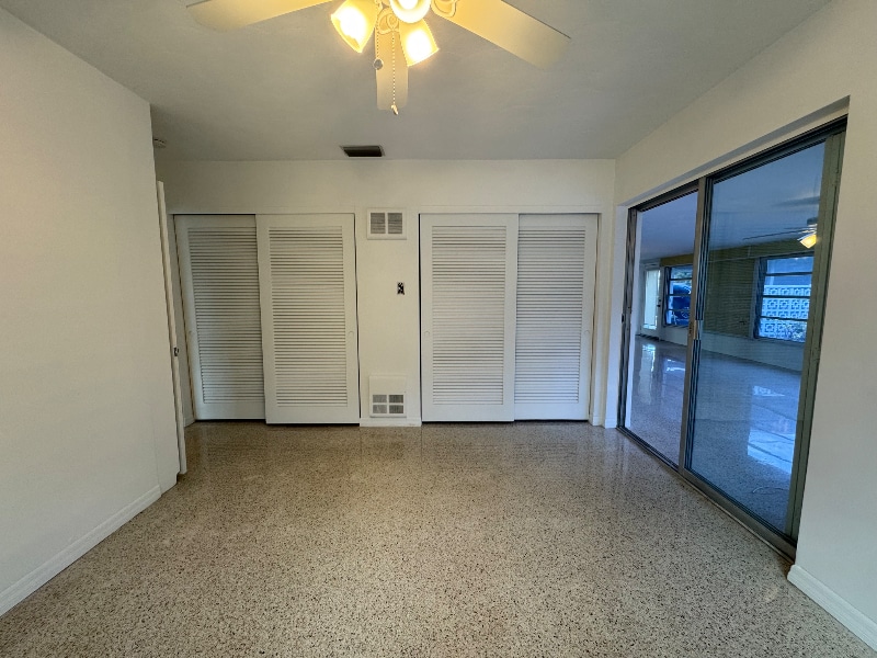 Building Photo - 5290 38th Way S