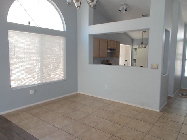 Building Photo - Beautiful 1-Story Home Near Desert Shores ...