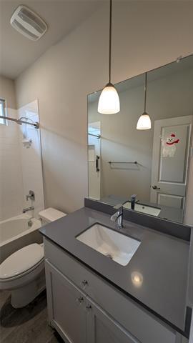 Building Photo - 716 Shepperton Wy