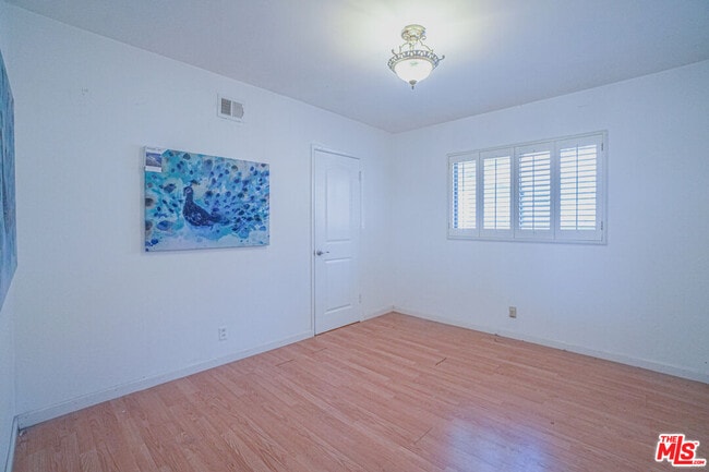 Building Photo - 4201 Don Diablo Dr