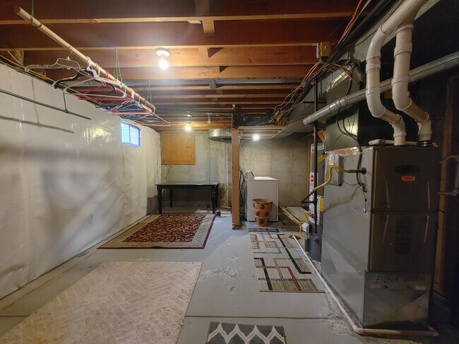 Building Photo - 8205 Ingalls Cir