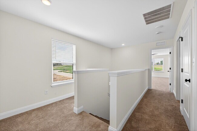 Building Photo - 145 Sesame Lp