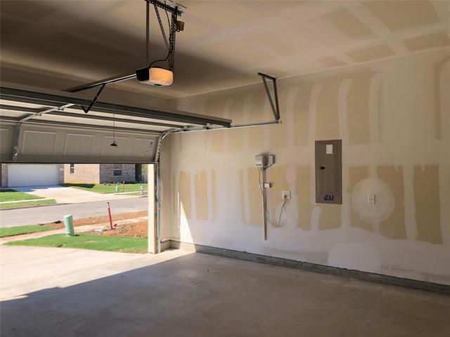 Building Photo - 1431 Mesquite Ln