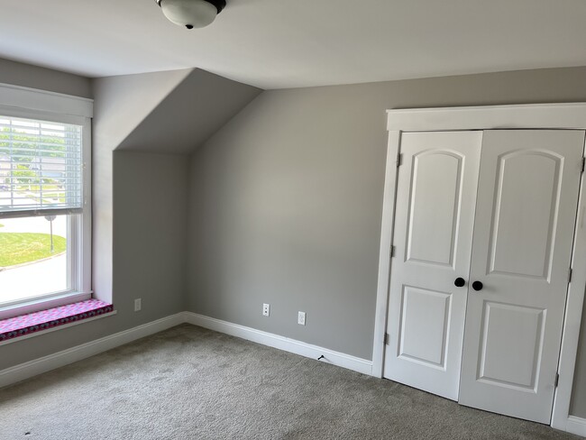 Building Photo - 3242 Barkham Dr
