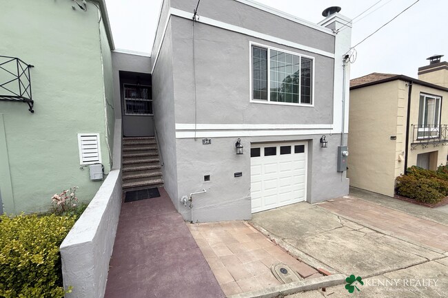 Building Photo - 840 Templeton Ave