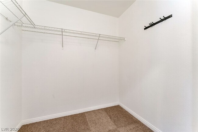 Building Photo - 6635 Weeping Pine St