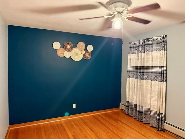 Building Photo - 7 Exeter Dr