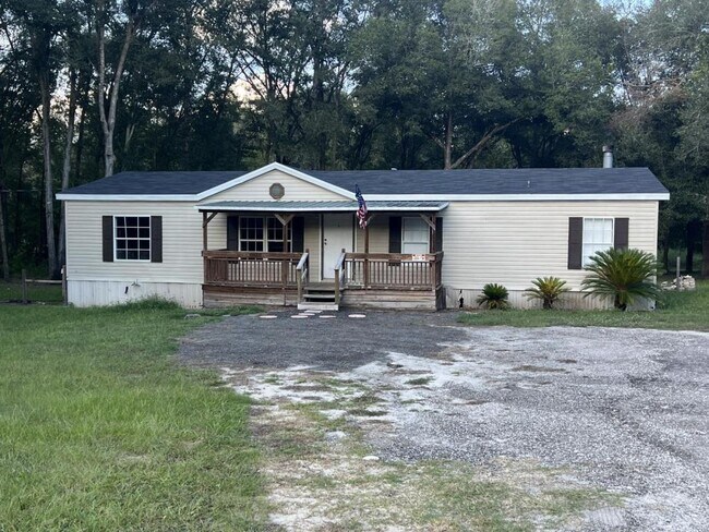 Building Photo - 5135 N Western Dr