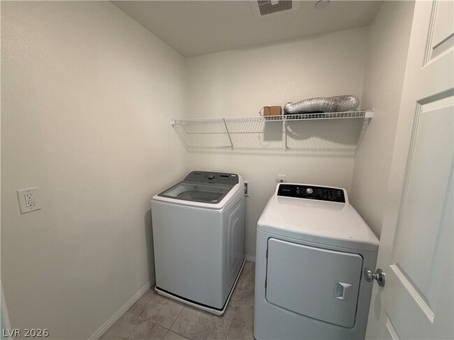 Building Photo - 3168 Bormida Ave