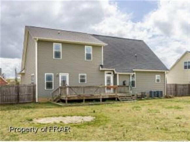Building Photo - 175 Wind Brook Ct